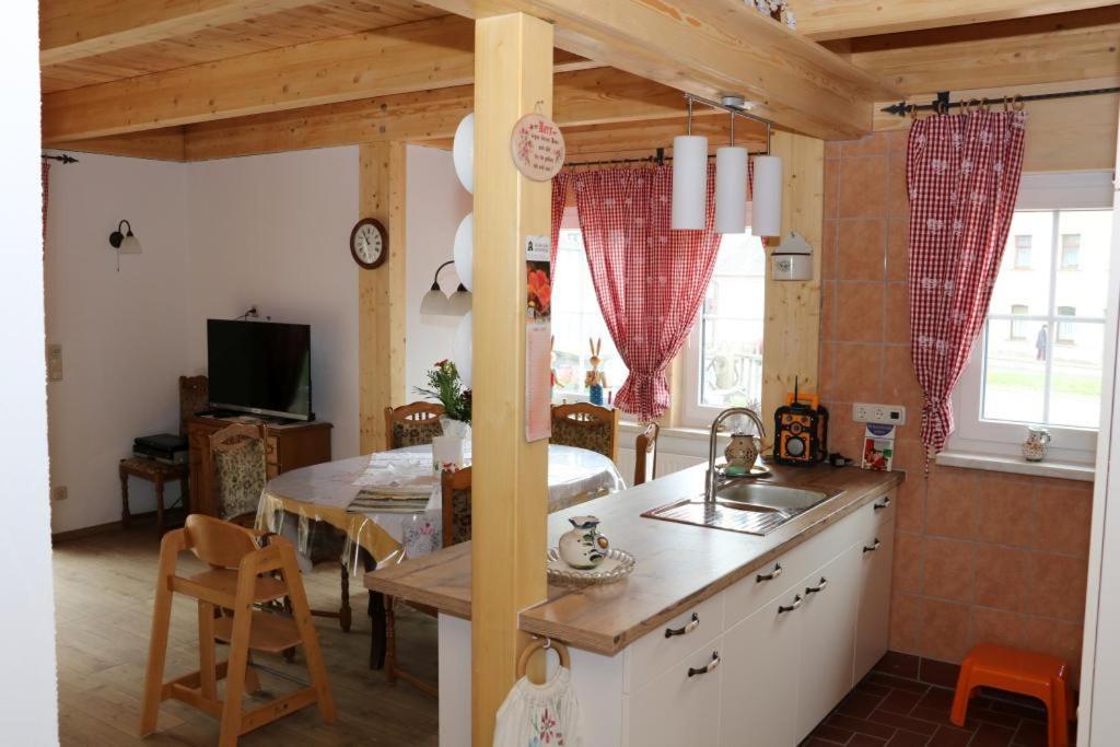4 Sterne Ferienhaus Habakuk Eibenstock Ngoại thất bức ảnh